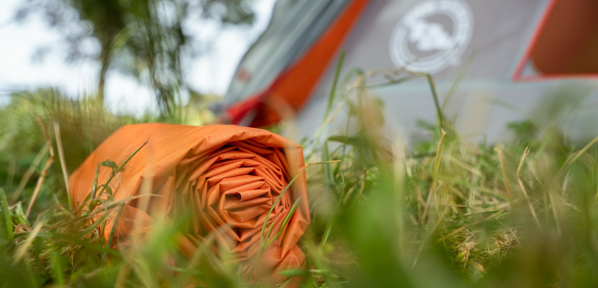 Préparer son matériel de bivouac avant l’hiver : entretien et protection