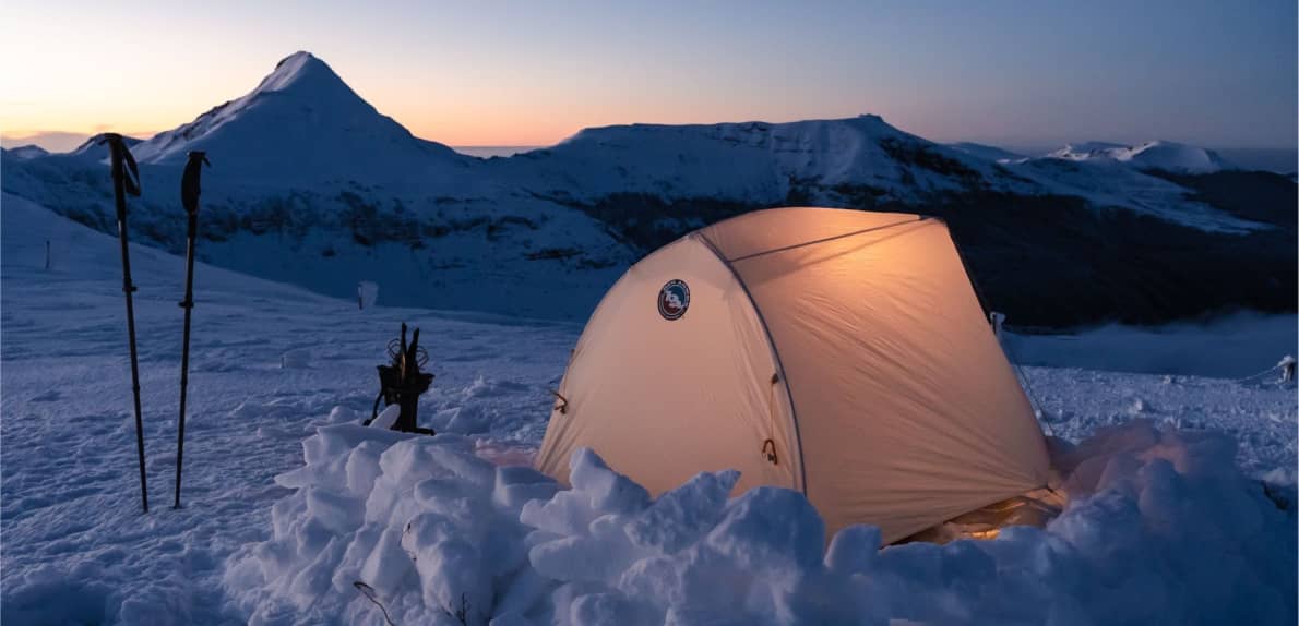 Le Guide Ultime pour Bivouaquer en hiver en Ski de Randonnée