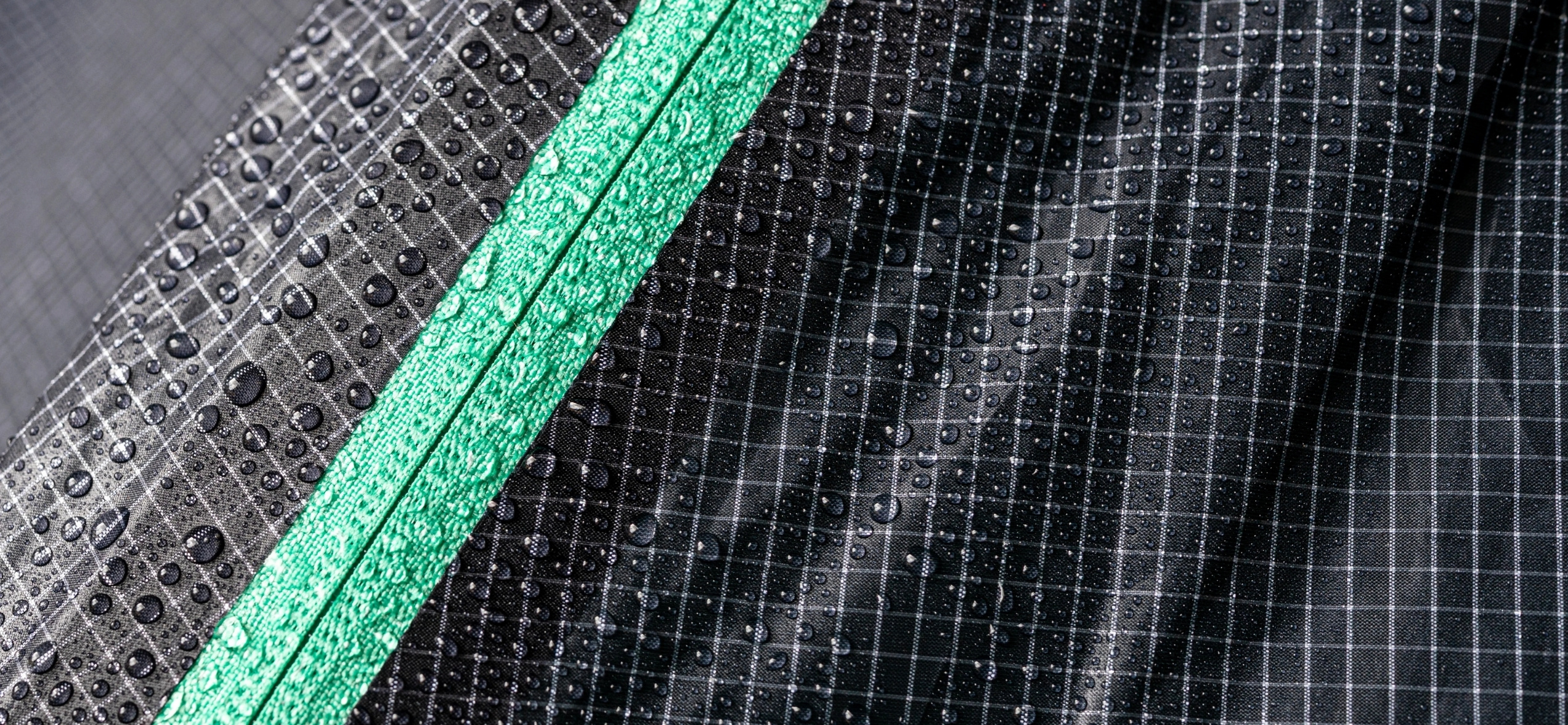 fermeture eclair #5 YKK Dynapel™ ErgoZip sur une tente big agnes vst