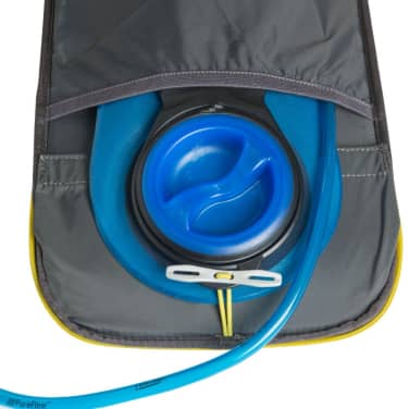 poche a eau sac a dos randonnee