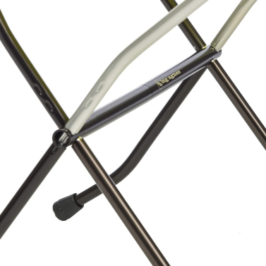 Pied auto-équilibrant