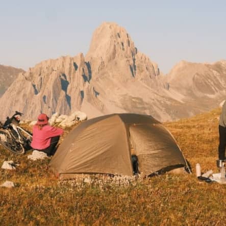 Bikepacking à travers les Alpes : 11 jours de gravel et de gelato